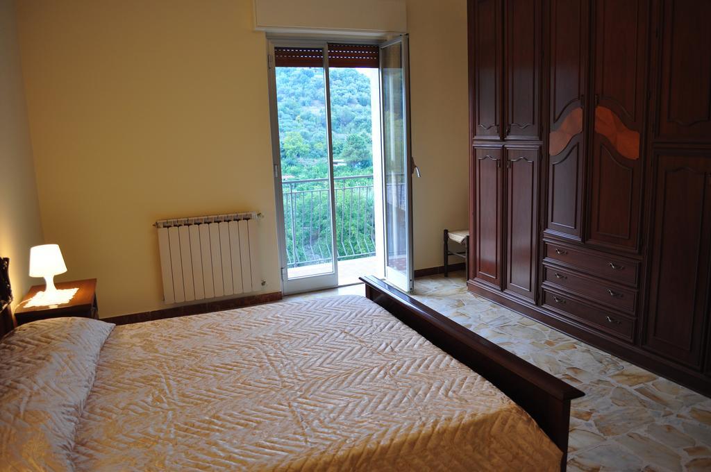 Casa Catena Francavilla di Sicilia Værelse billede